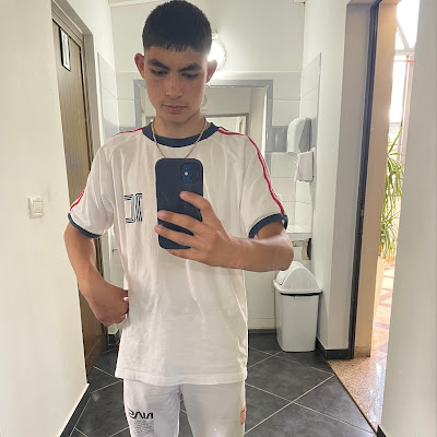 hilanikolin2000's profile picture